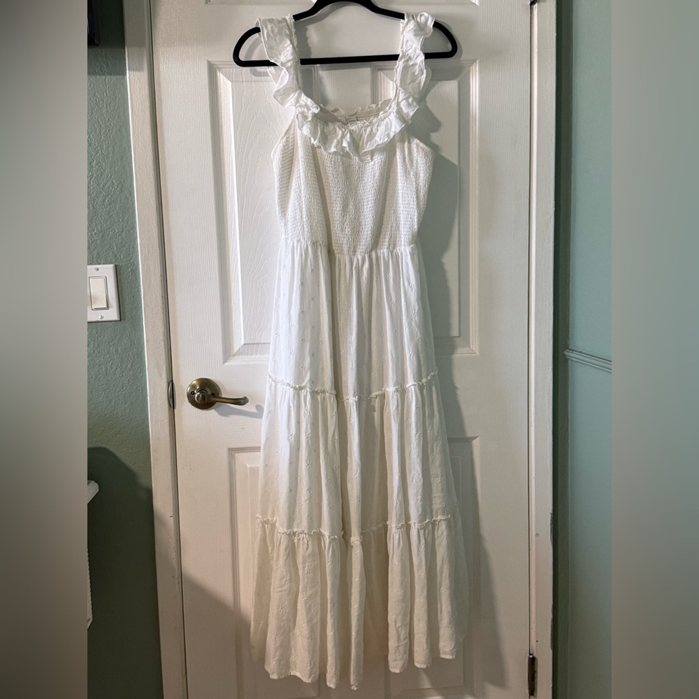 Old Navy White Maxi Summer Dress
